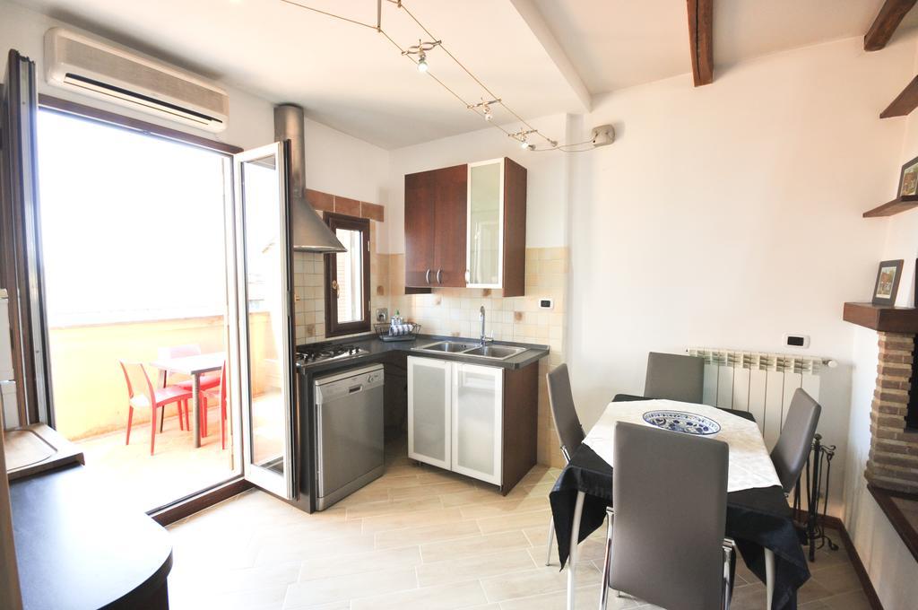 Penthouse With View Appartement Rome Buitenkant foto