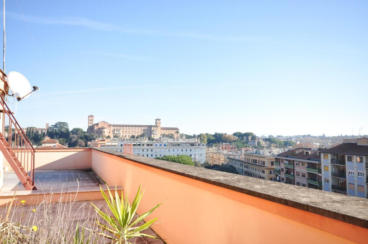 Penthouse With View Appartement Rome Buitenkant foto
